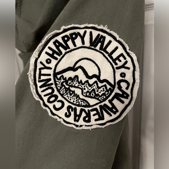 Pull bear jacket ~Size M~ Color Green - Picture 4 of 5